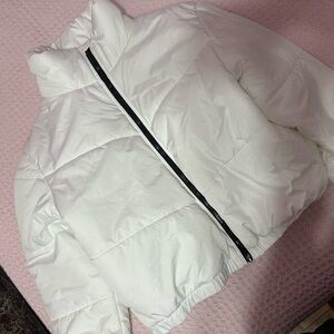 Cropped puffer jacket